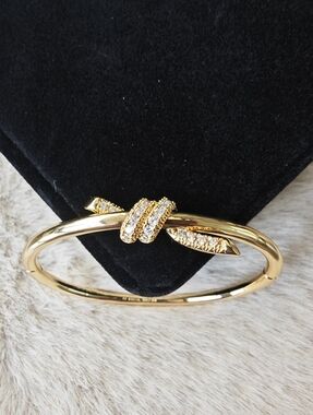 Tiffany & Co. Women's 18k Gold Bracelet